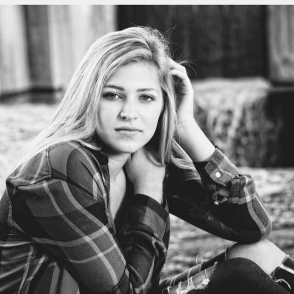 Meet your Posher, Katlyn